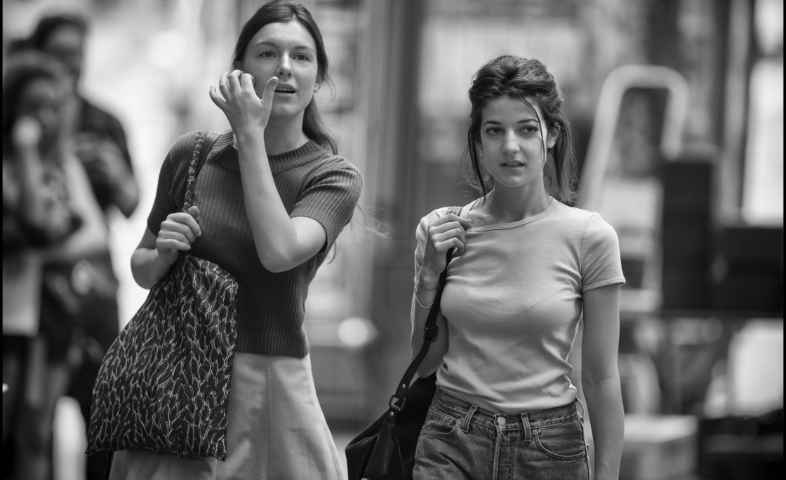 Günübirlik Sevgili : Fotoğraf Esther Garrel, Louise Chevillotte