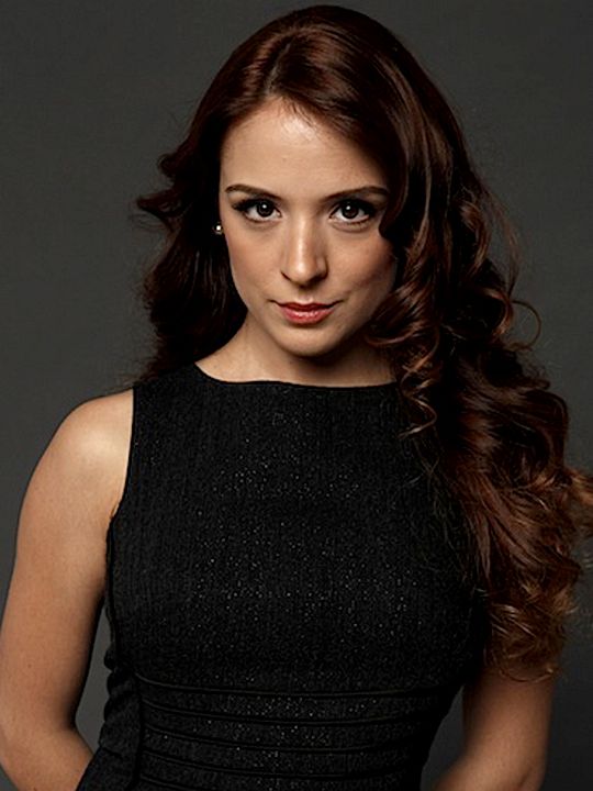 Afiş Demet Şaşmaz