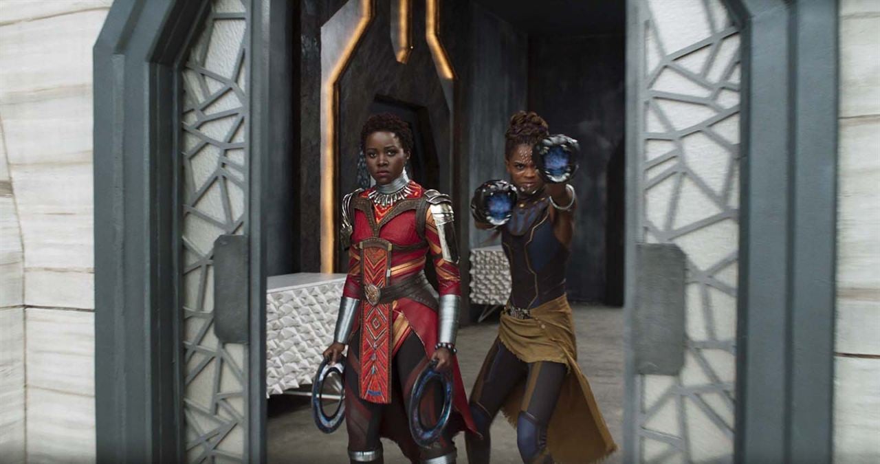 Black Panther : Fotoğraf Letitia Wright, Lupita Nyong'o