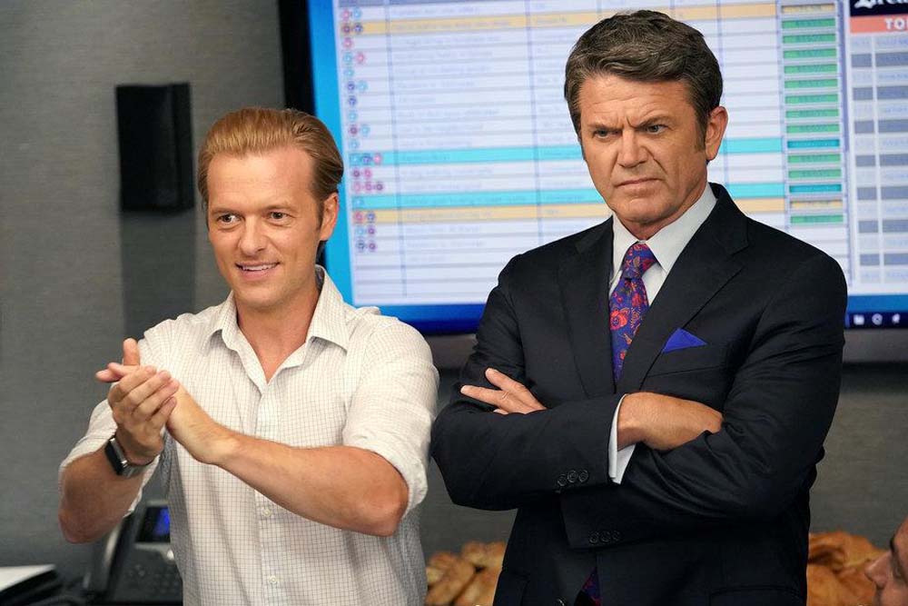 Fotoğraf Adam Campbell, John Michael Higgins