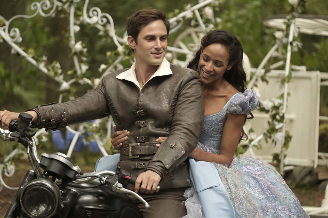 Fotoğraf Andrew J. West, Dania Ramirez