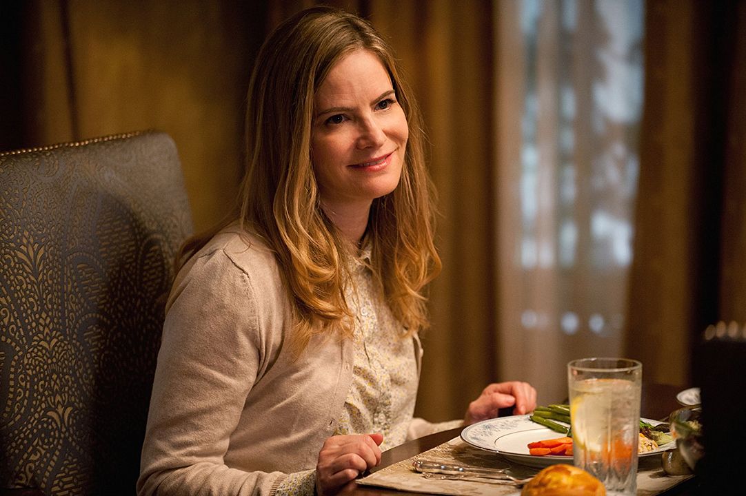 Amityville: The Awakening : Fotoğraf Jennifer Jason Leigh