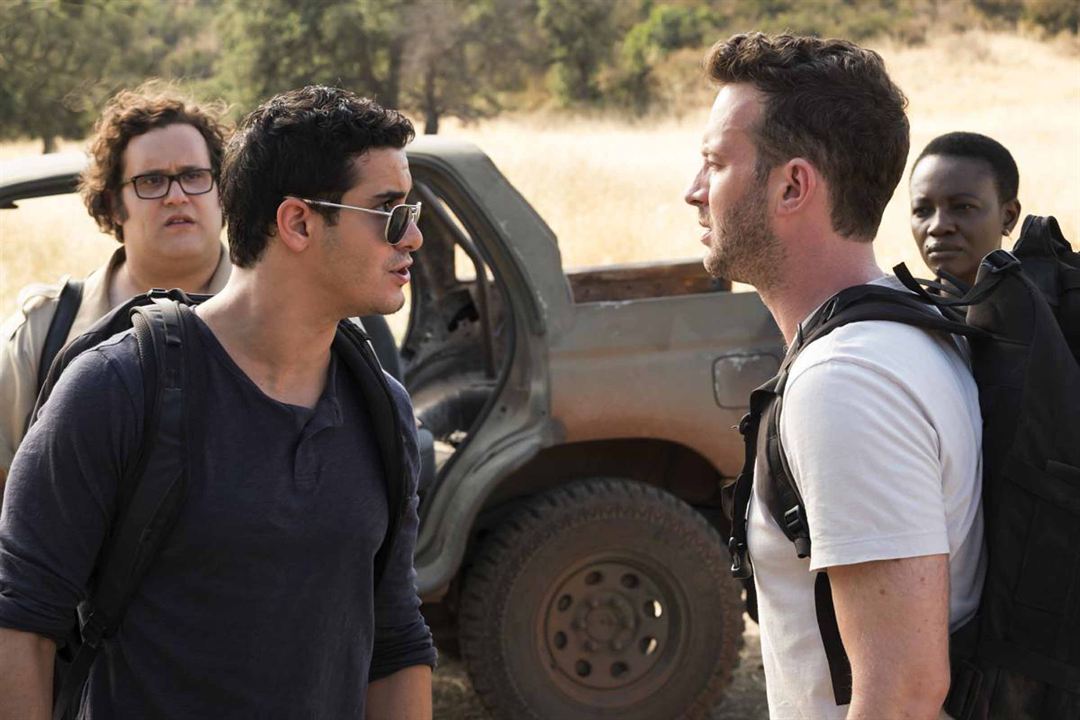 Scorpion : Fotoğraf Eddie Kaye Thomas, Elyes Gabel