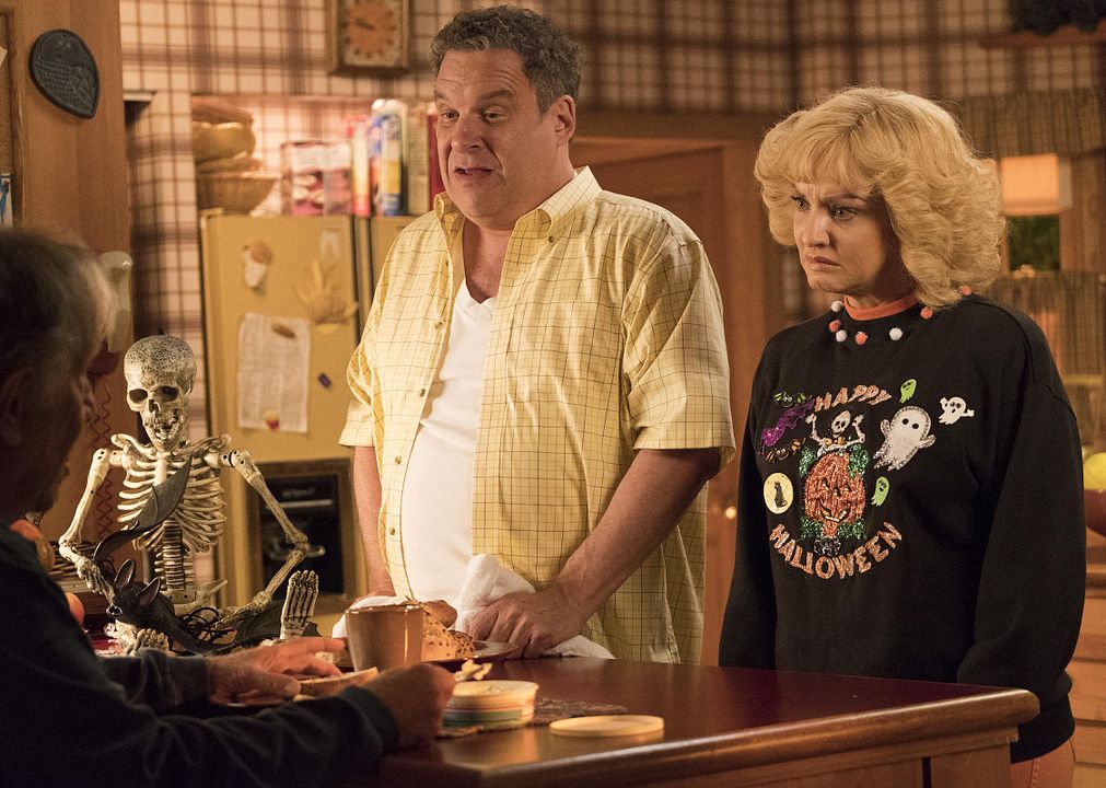 The Goldbergs : Fotoğraf Wendi McLendon-Covey, Jeff Garlin