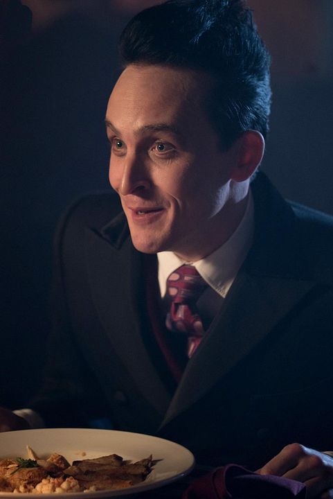 Gotham (2014) : Fotoğraf Robin Lord Taylor