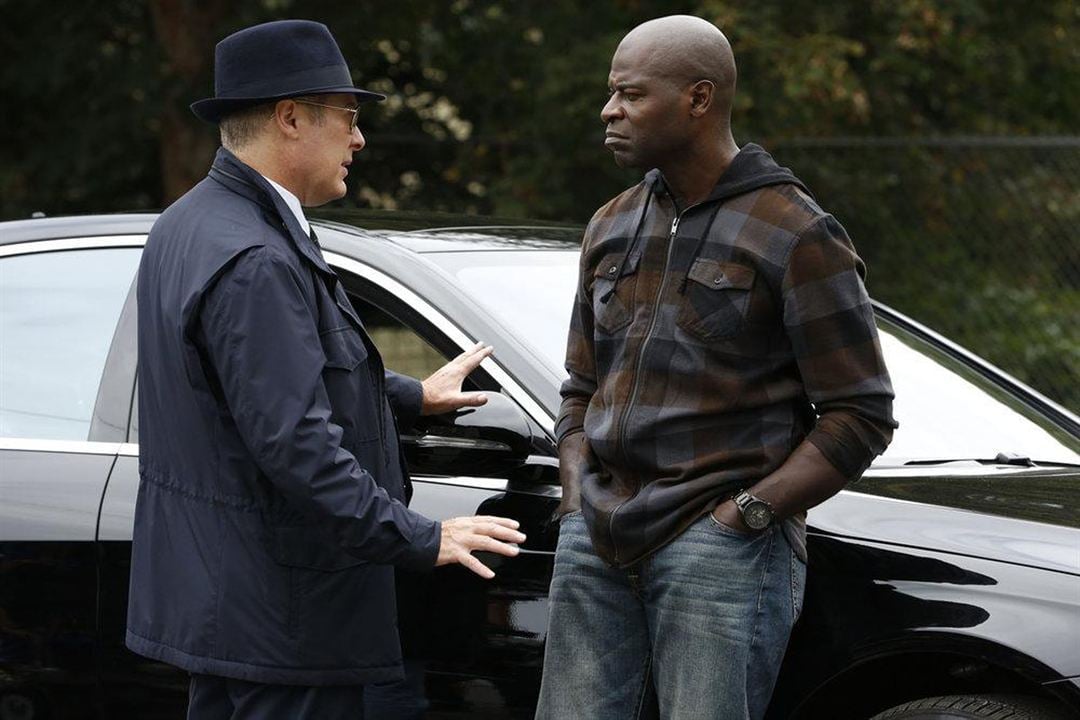 The Blacklist : Afiş James Spader, Hisham Tawfiq