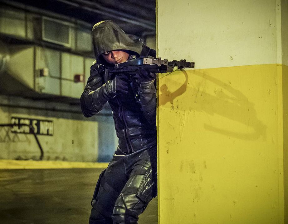 Arrow : Fotoğraf David Ramsey