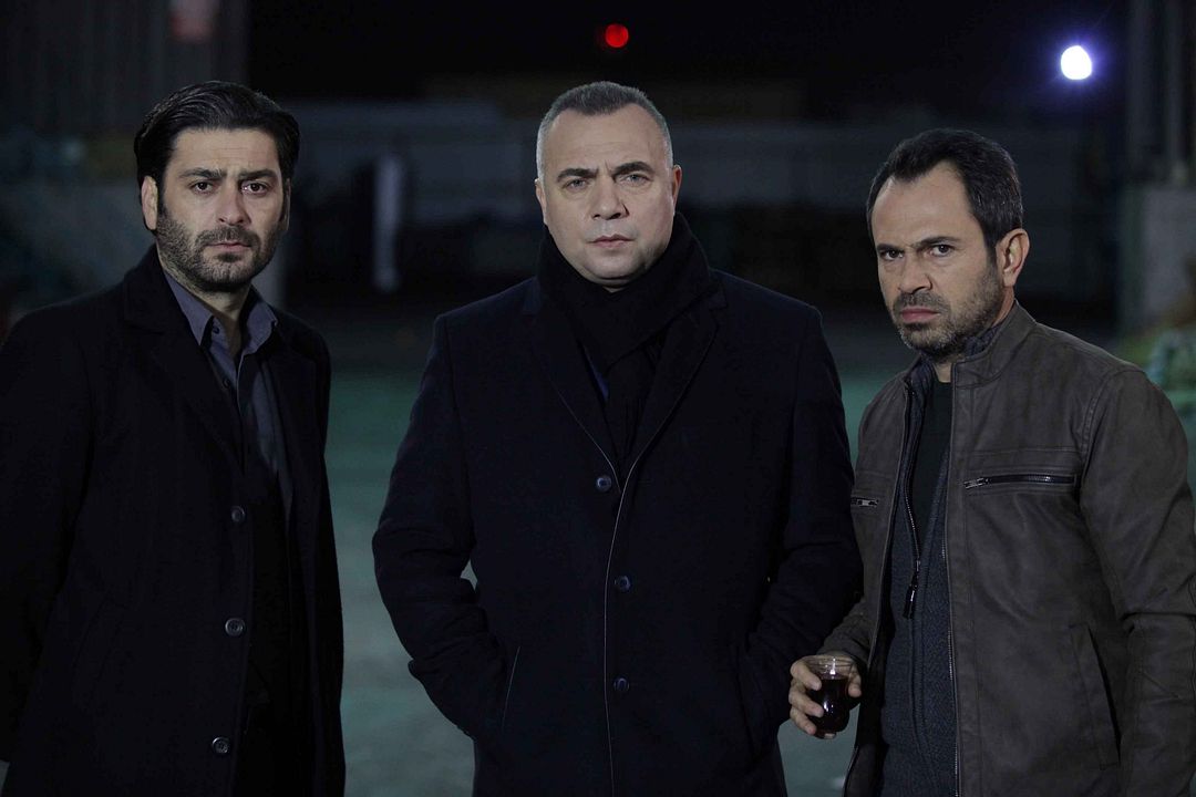 Eşkıya Dünyaya Hükümdar Olmaz : Fotoğraf