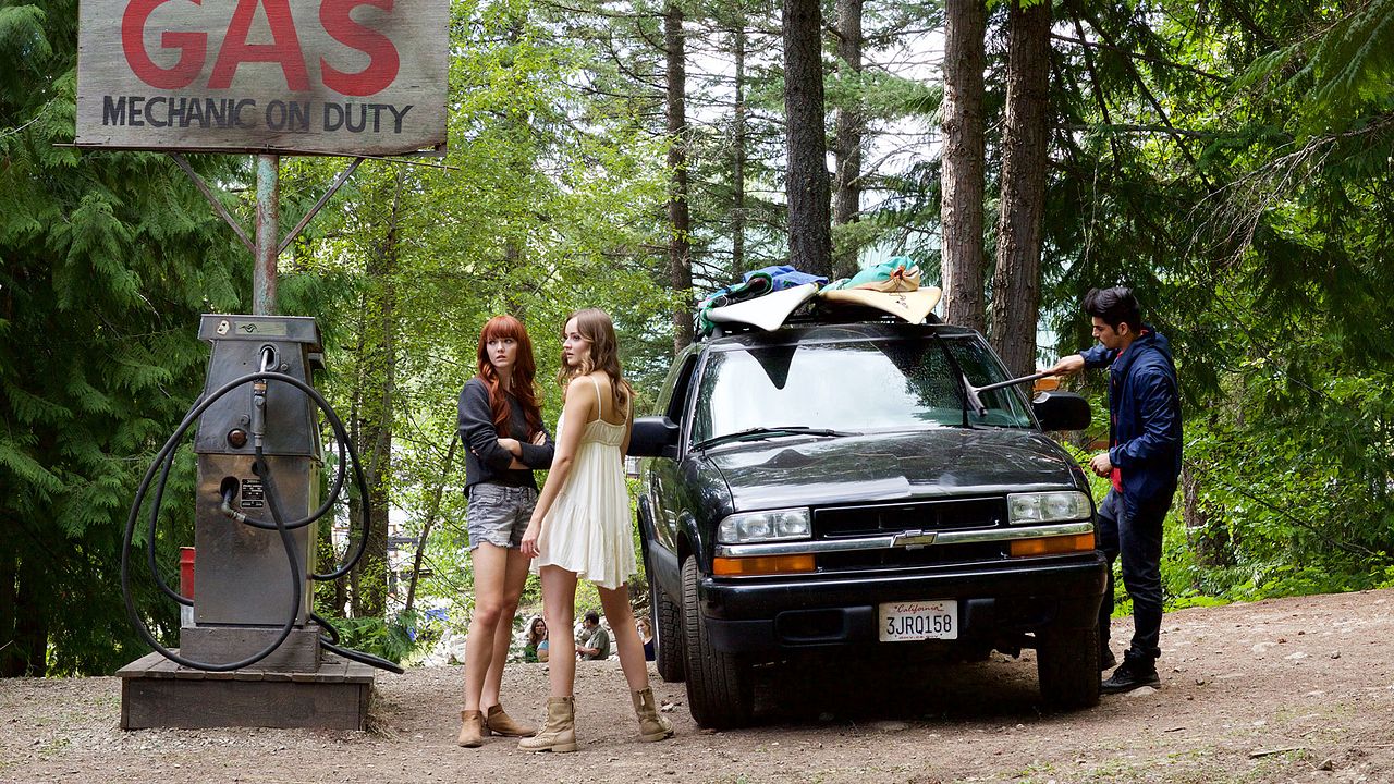 Fotoğraf Niko Pepaj, Laura Bilgeri, Hannah Rose May