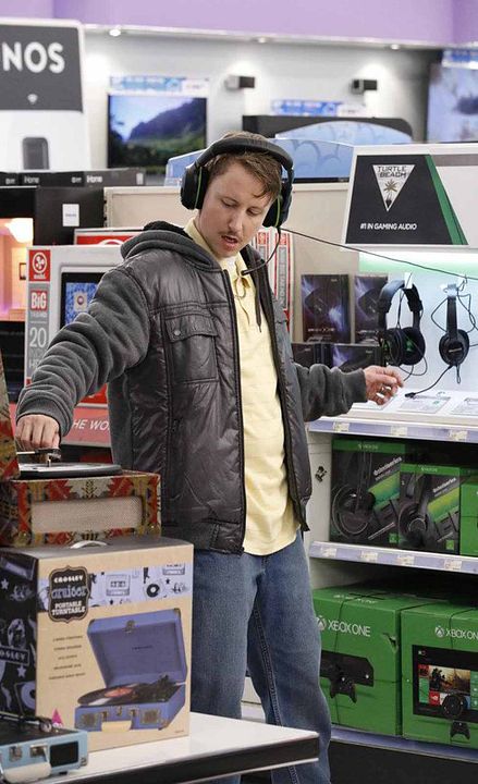 Superstore : Fotoğraf Johnny Pemberton