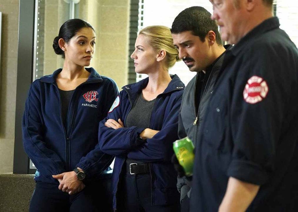 Chicago Fire : Fotoğraf Christian Stolte, Miranda Rae Mayo