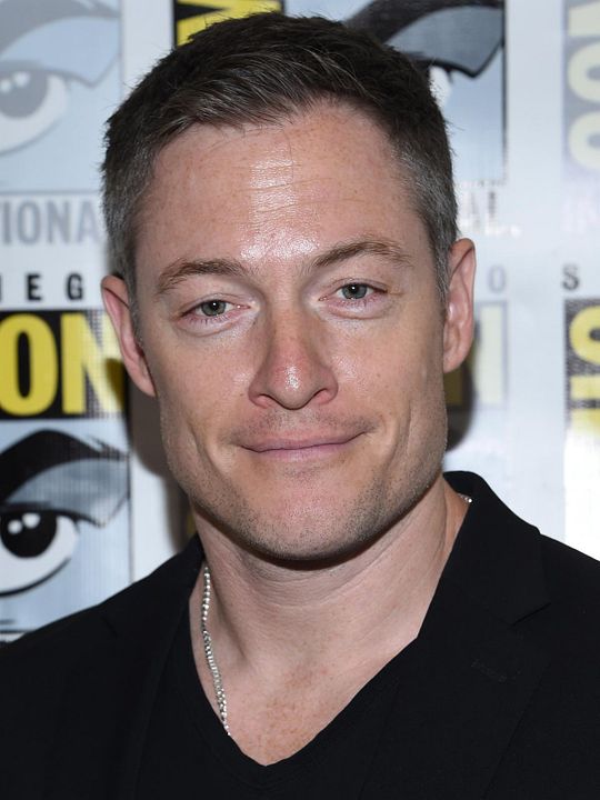 Afiş Tahmoh Penikett