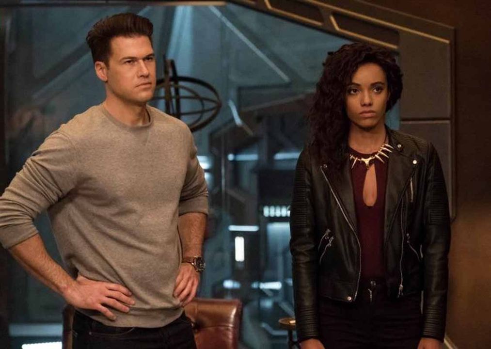 DC's Legends of Tomorrow : Fotoğraf Nick Zano, Maisie Richardson-Sellers