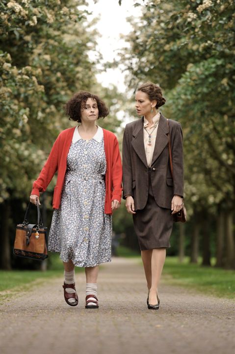 55 Steps : Fotoğraf Hilary Swank, Helena Bonham Carter