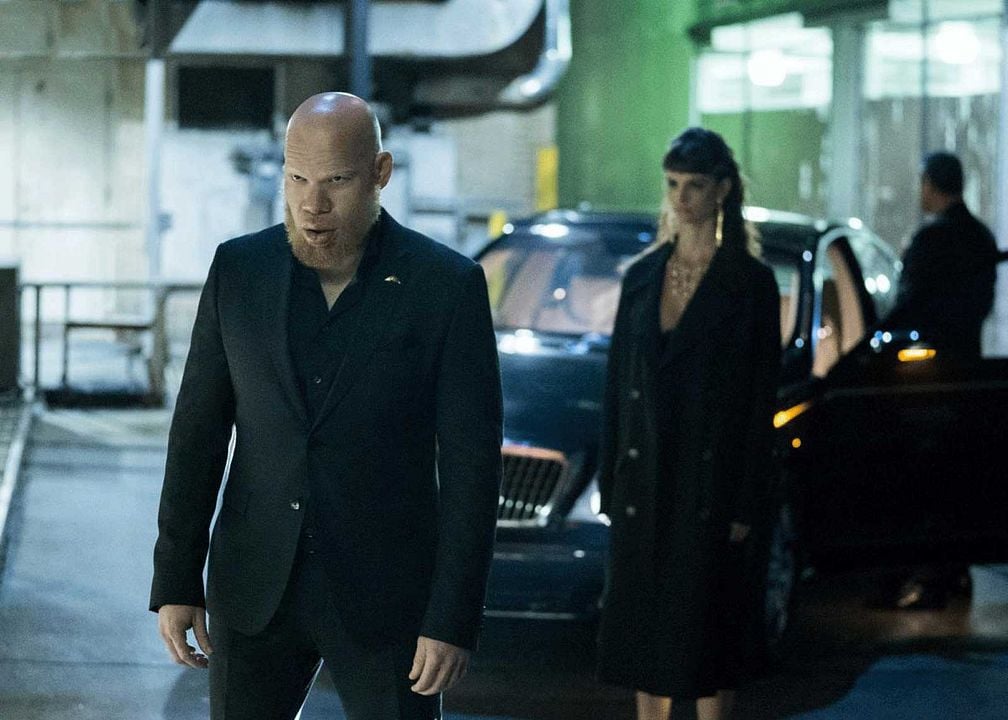 Fotoğraf Marvin "Krondon" Jones III, Charlbi Dean Kriek