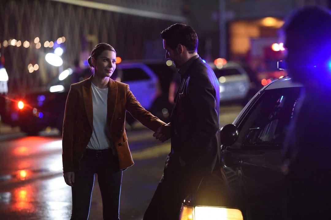 Fotoğraf Tom Ellis, Lauren German