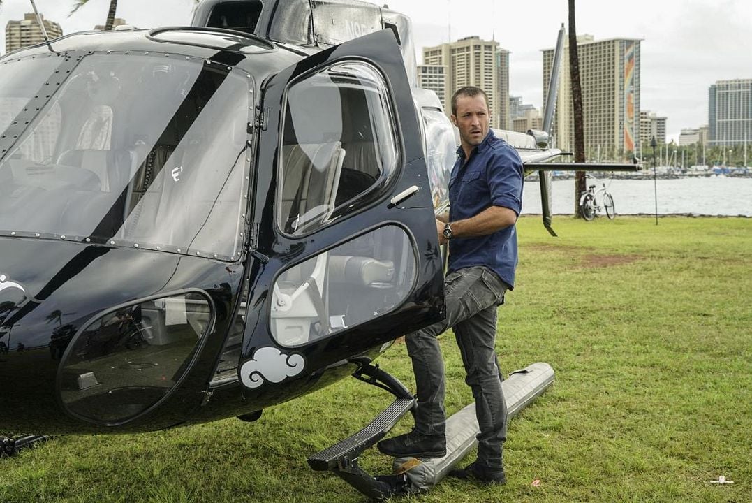 Hawaii Five-0 (2010) : Fotoğraf Alex O'Loughlin