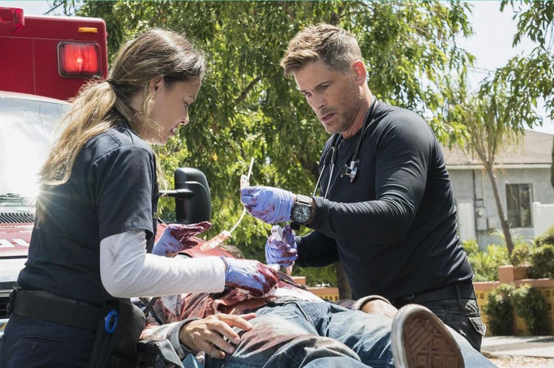 Code Black : Fotoğraf Moon Bloodgood, Rob Lowe