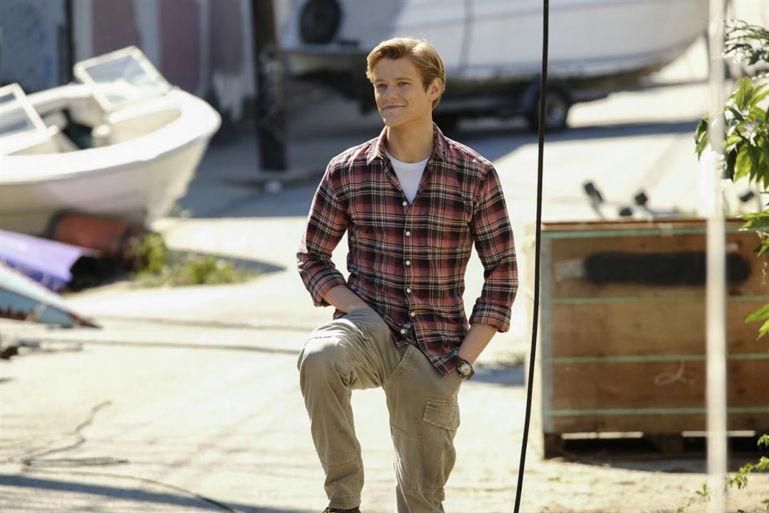 Fotoğraf Lucas Till