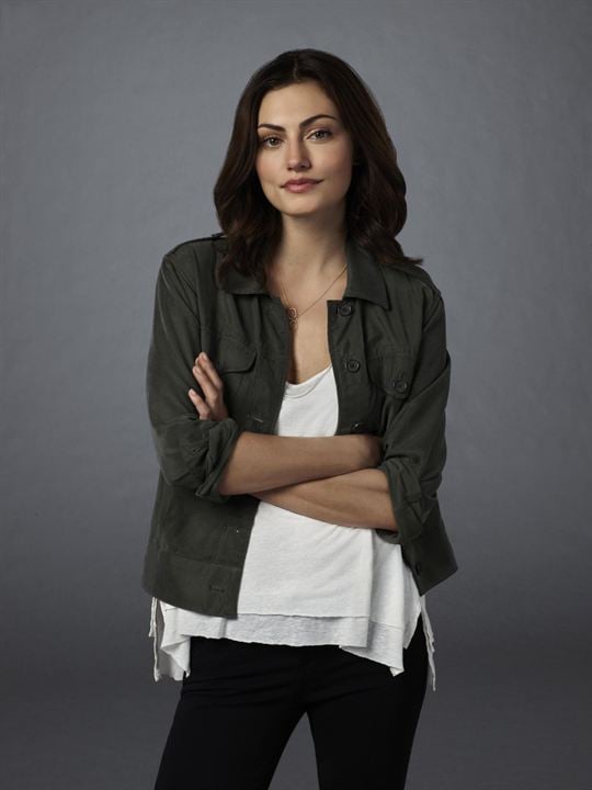 Fotoğraf Phoebe Tonkin