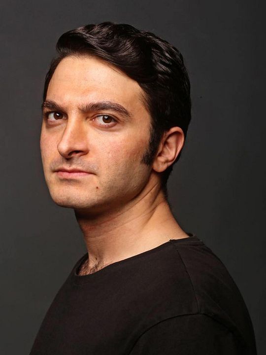 Afiş Eren Pekgöz