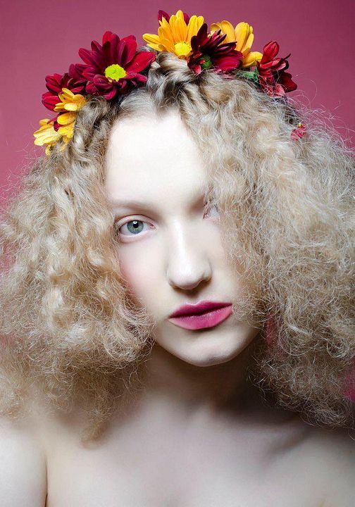 Afiş Tallulah Rose Haddon