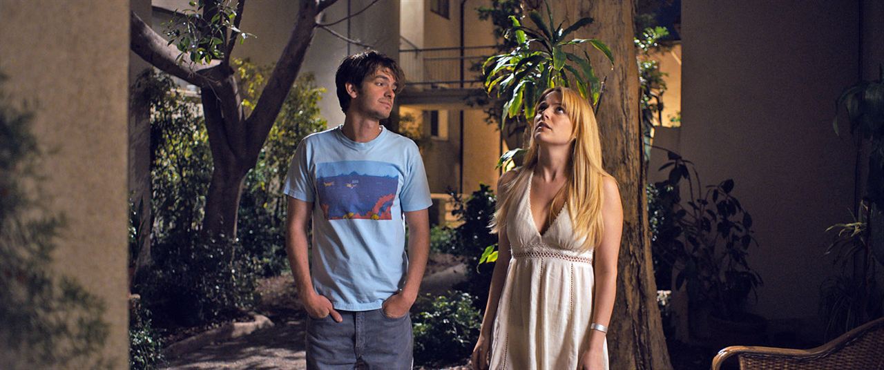 Under The Silver Lake : Fotoğraf Andrew Garfield, Riley Keough