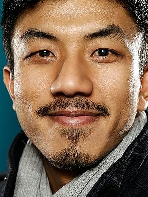 Afiş Wanlop Rungkumjad