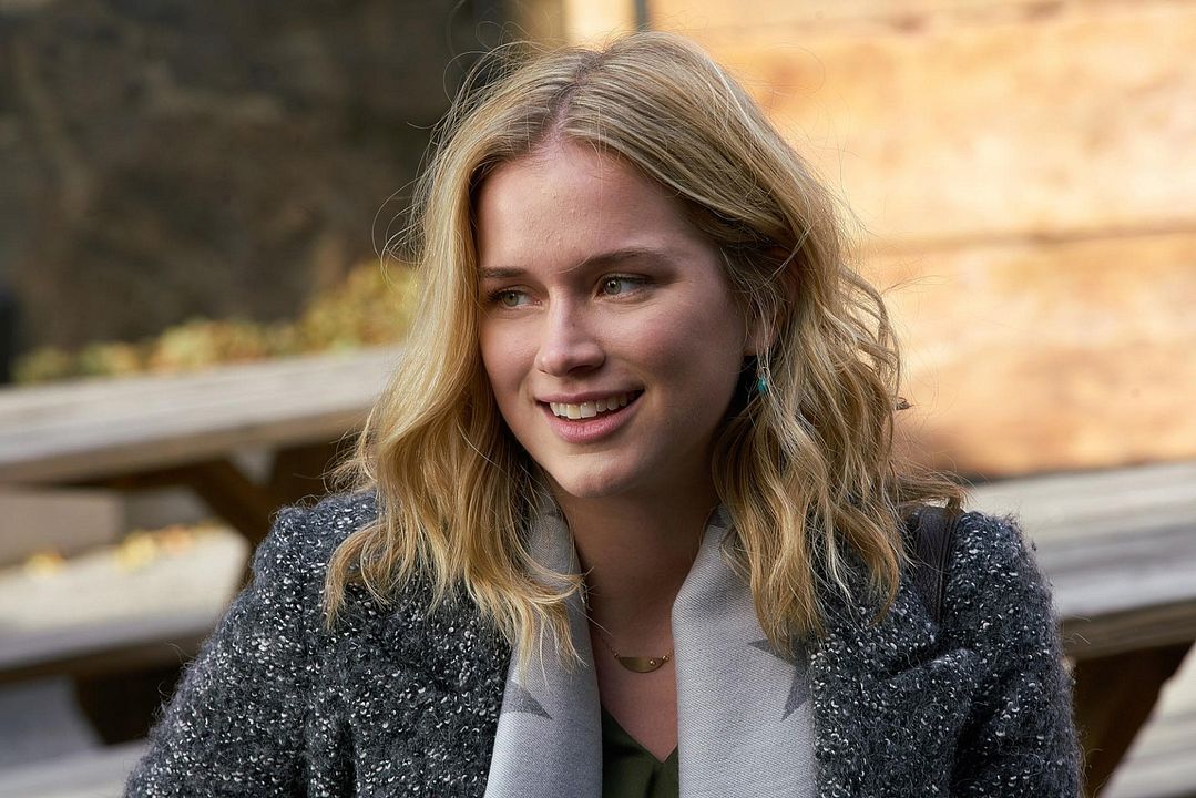 Fotoğraf Elizabeth Lail