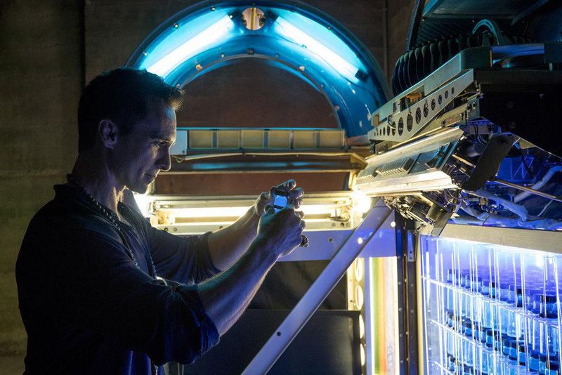 Fotoğraf Néstor Carbonell