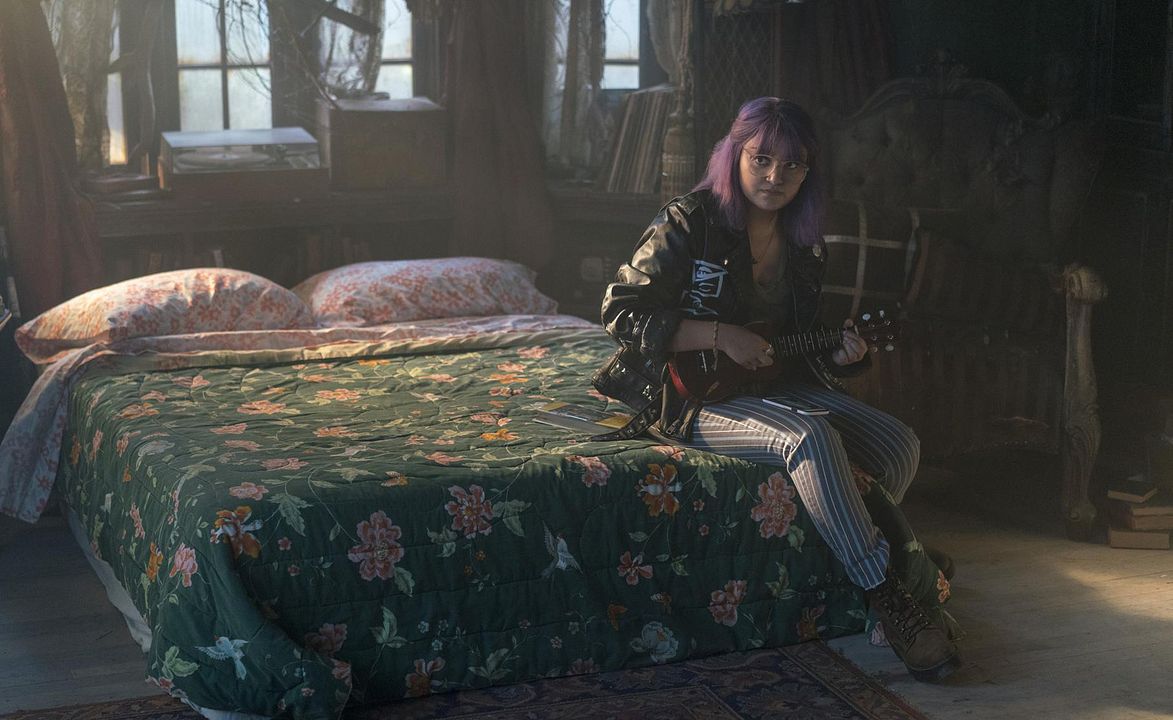 Fotoğraf Ariela Barer