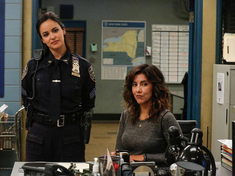 Fotoğraf Stephanie Beatriz, Melissa Fumero