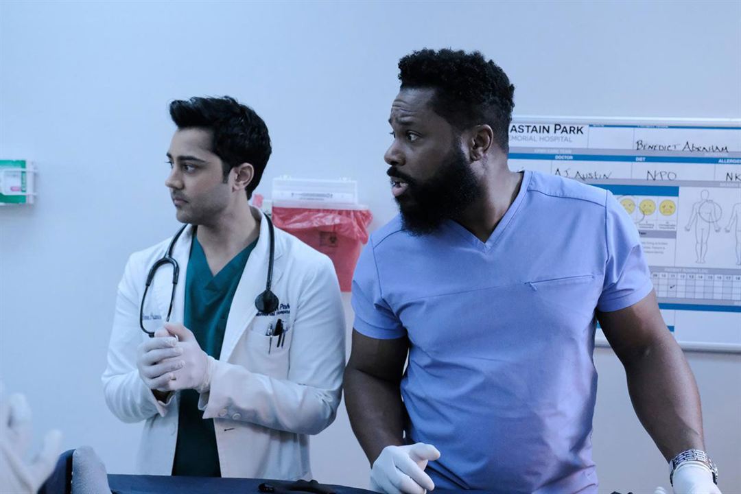 Fotoğraf Manish Dayal, Malcolm-Jamal Warner