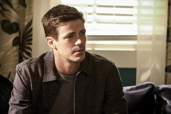 Fotoğraf Grant Gustin