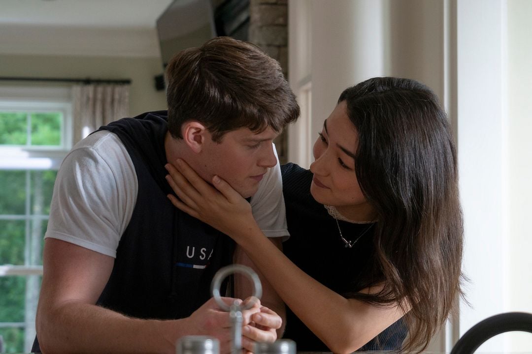 Fotoğraf Alex MacNicoll