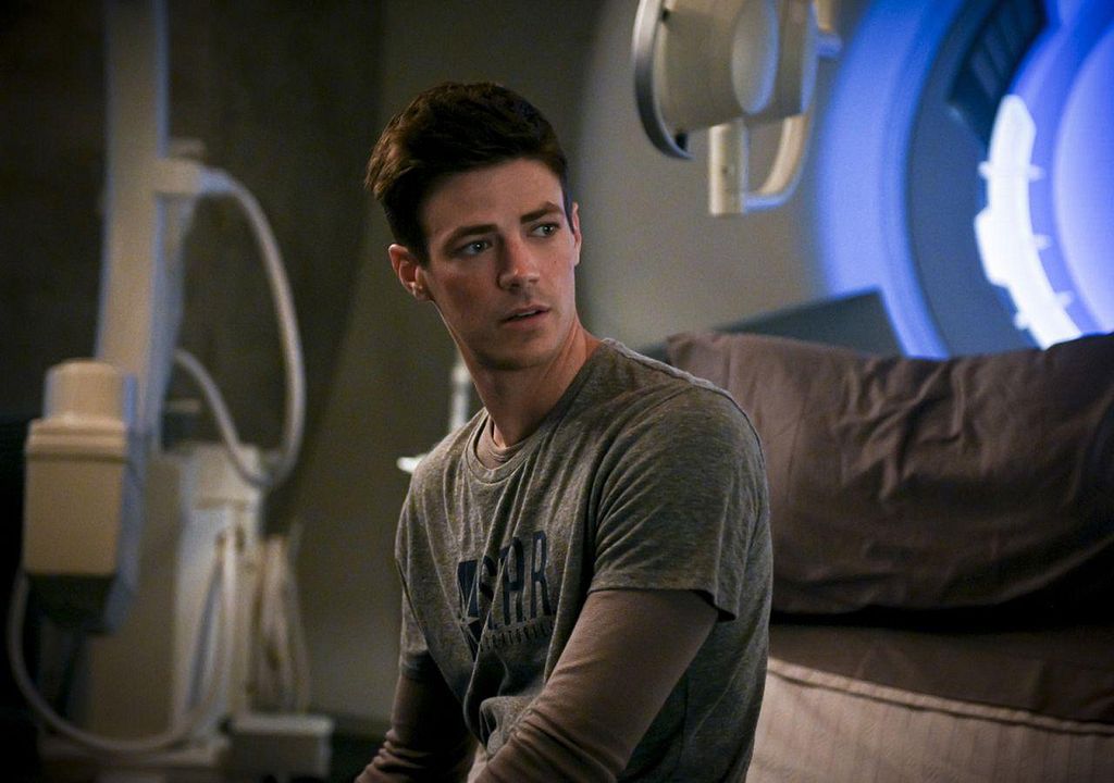 Fotoğraf Grant Gustin