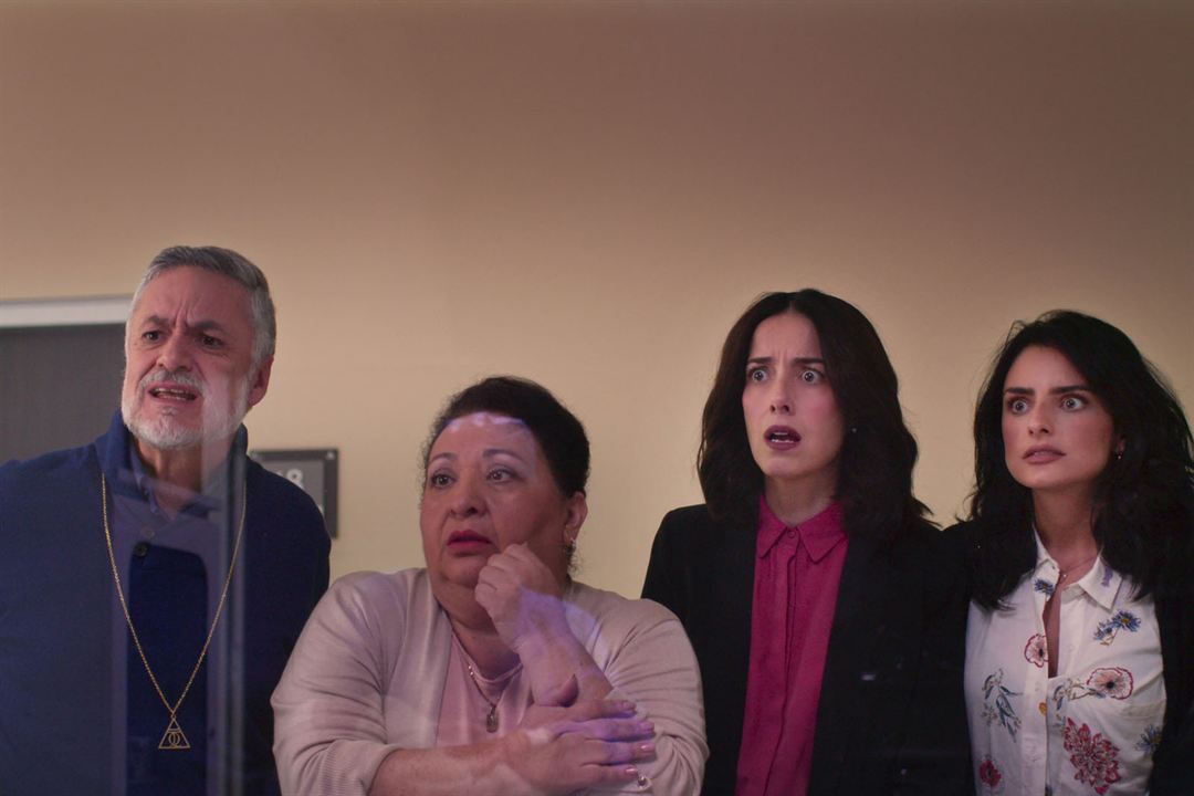 Fotoğraf Arturo Rios, Aislinn Derbez, Cecilia Suárez, Norma Angelica
