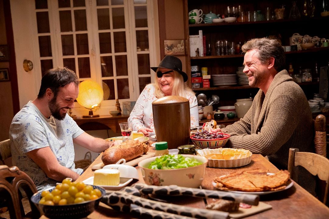 Fotoğraf Guillaume De Tonquédec, Josiane Balasko, Jeremy Lopez