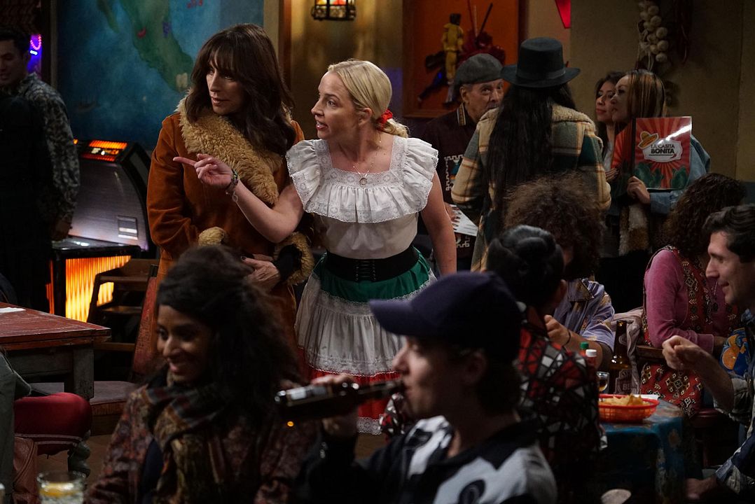 Fotoğraf Katey Sagal, Lecy Goranson