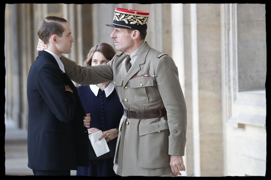 De Gaulle : Fotoğraf Lambert Wilson, Isabelle Carré