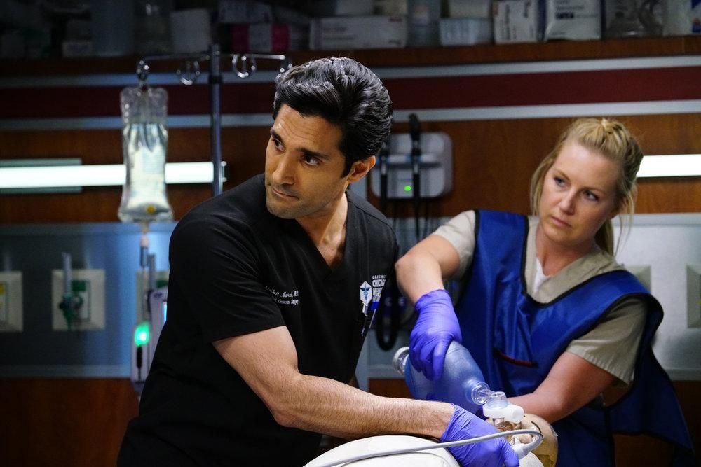 Fotoğraf Dominic Rains