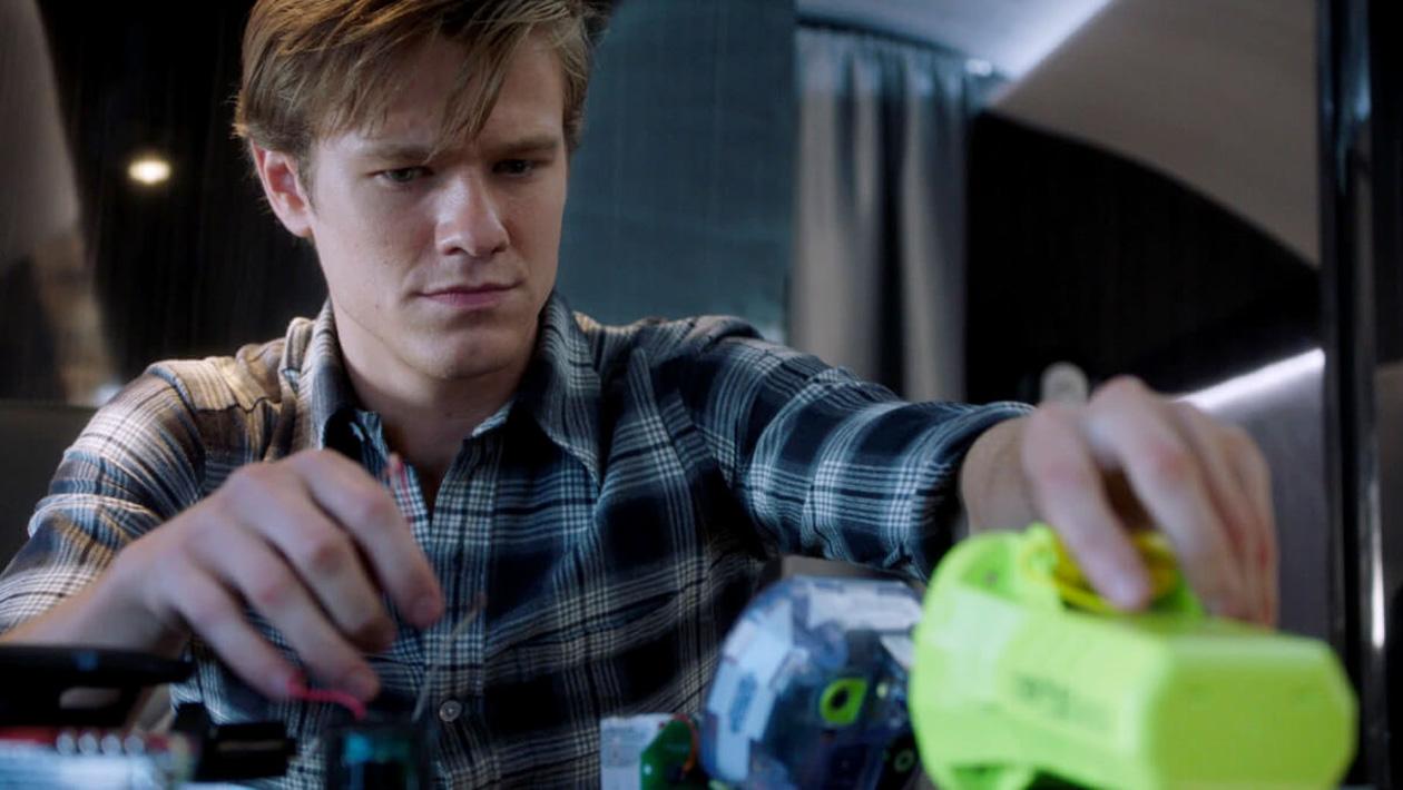 Fotoğraf Lucas Till