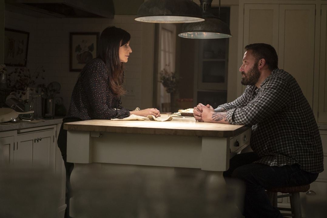 The Way Back : Fotoğraf Ben Affleck, Michaela Watkins