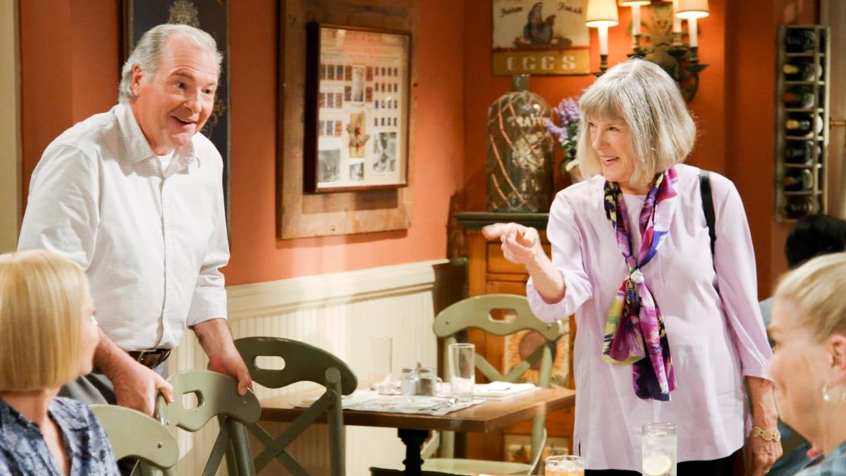 Fotoğraf Kevin Dunn, Mimi Kennedy