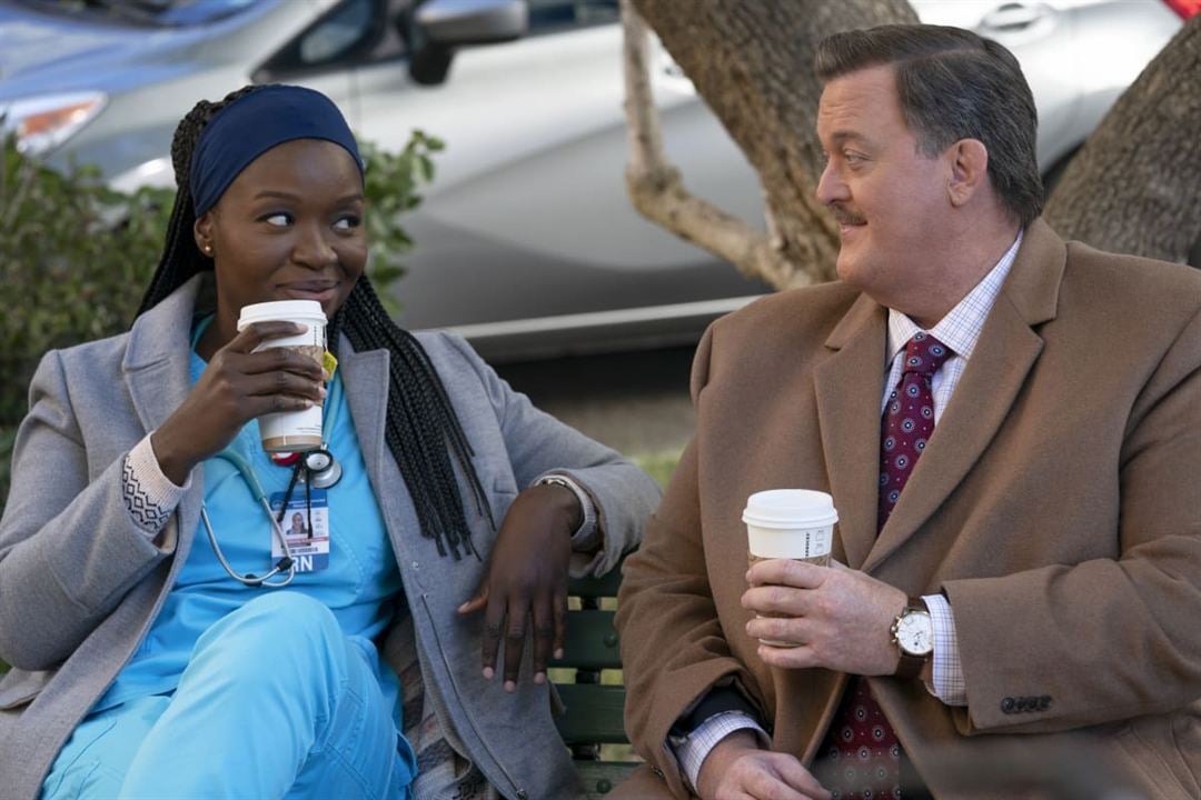 Fotoğraf Billy Gardell, Folake Olowofoyeku