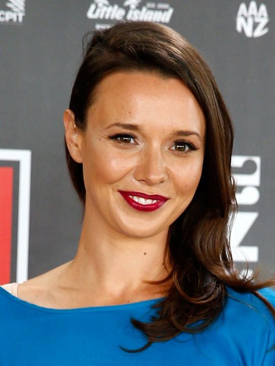 Afiş Anna Jullienne