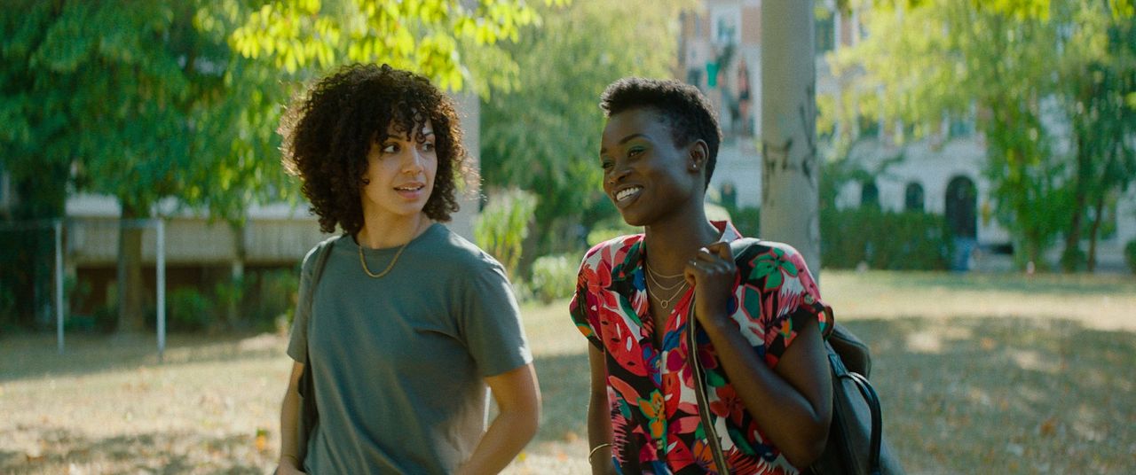 Fotoğraf Haley Louise Jones, Lorna Ishema