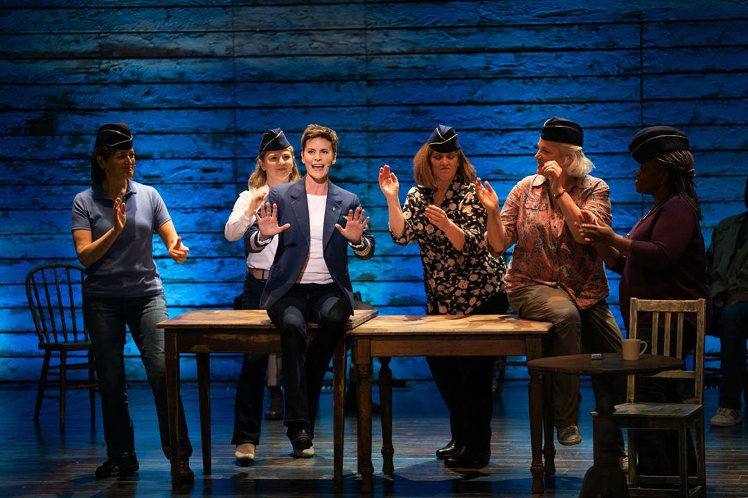 Come From Away : Fotoğraf Jenn Colella, Sharon Wheatley, Astrid Van Wieren, Petrina Bromley, Q. Smith, Emily Walton