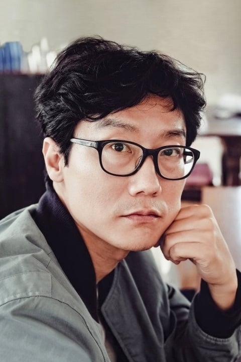 Afiş Hwang Dong-hyuk