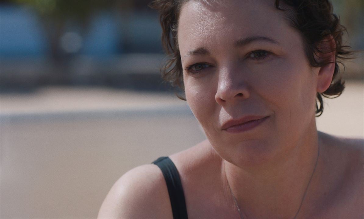 Karanlık Kız : Fotoğraf Olivia Colman